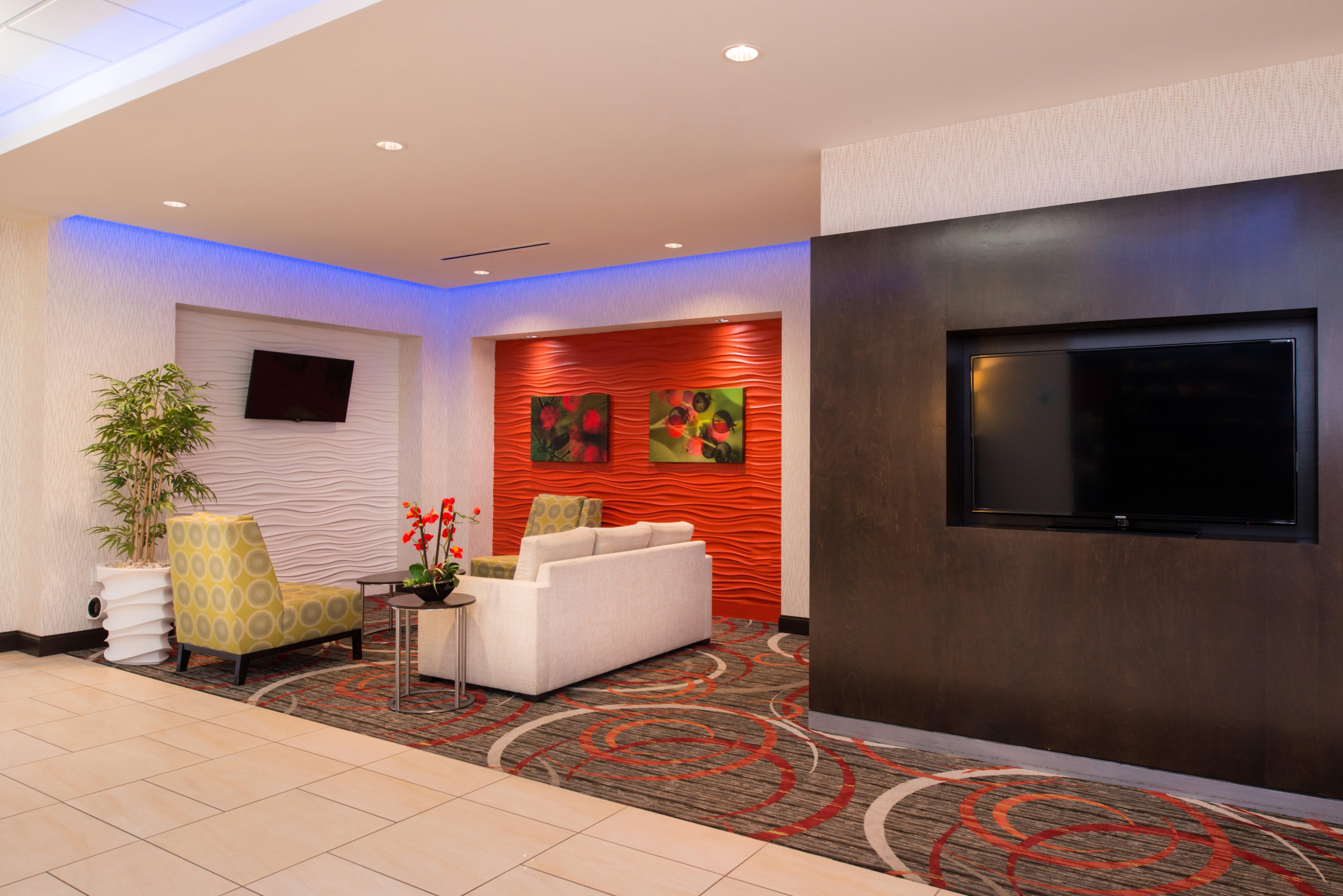 Holiday Inn Express & Suites Monroe By Ihg Buitenkant foto