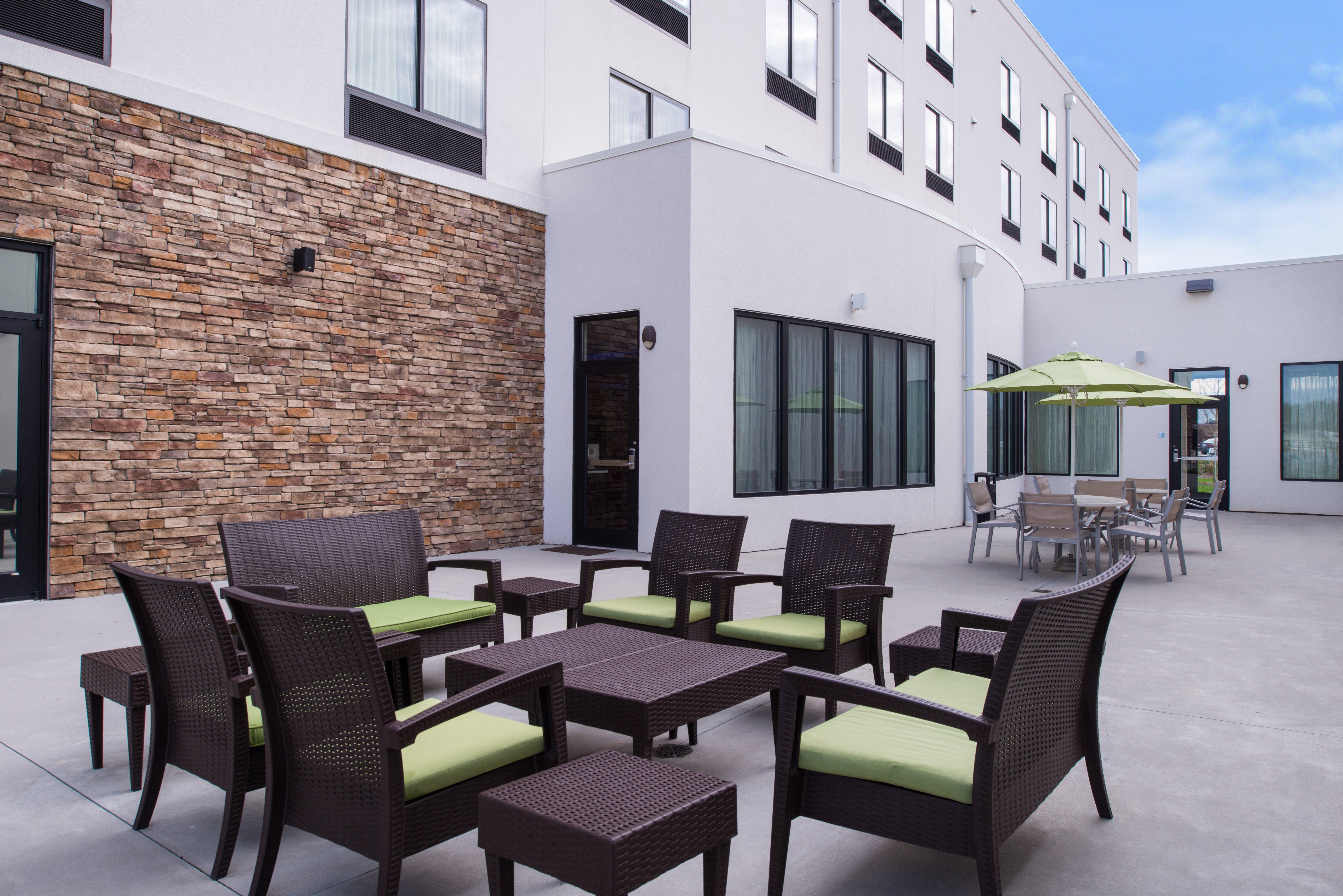 Holiday Inn Express & Suites Monroe By Ihg Buitenkant foto