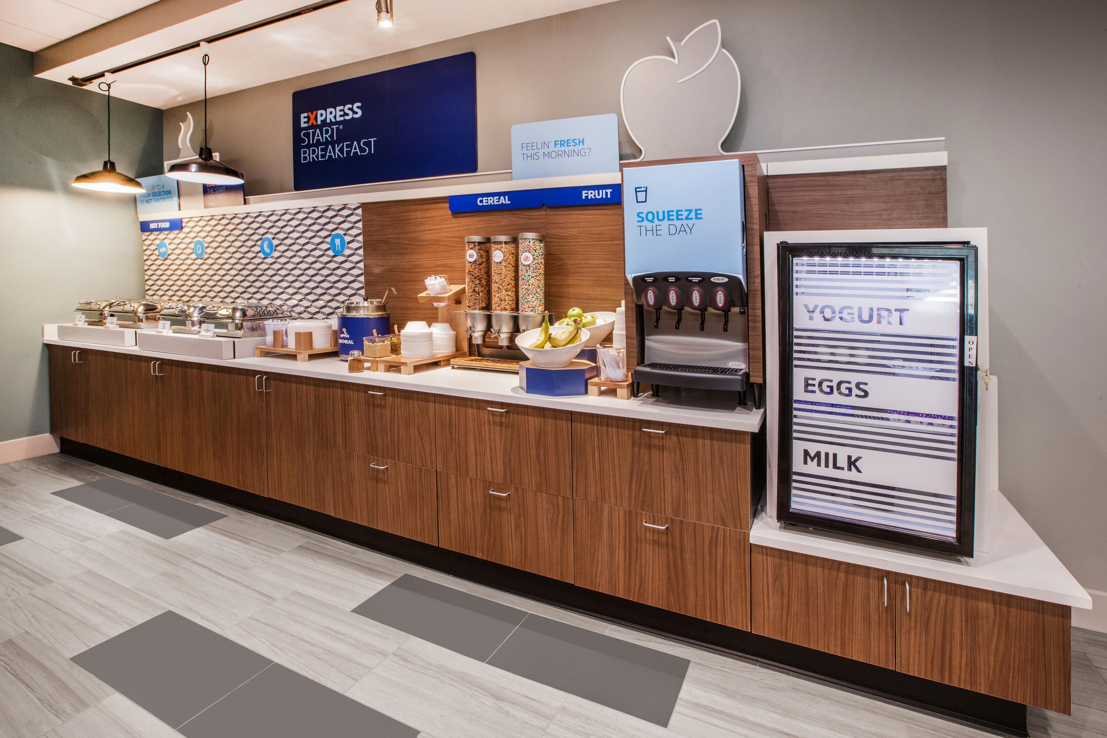 Holiday Inn Express & Suites Monroe By Ihg Buitenkant foto