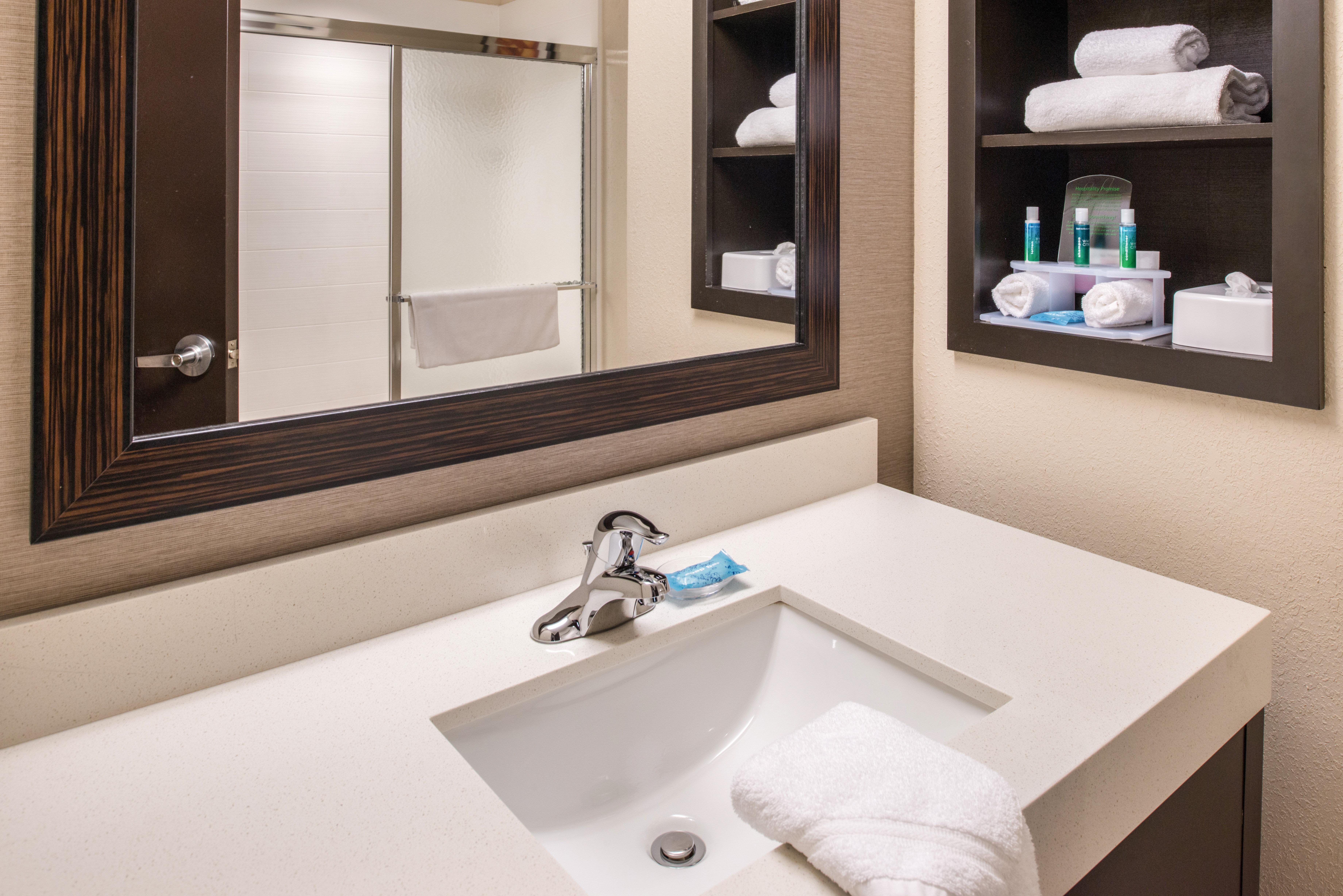 Holiday Inn Express & Suites Monroe By Ihg Buitenkant foto