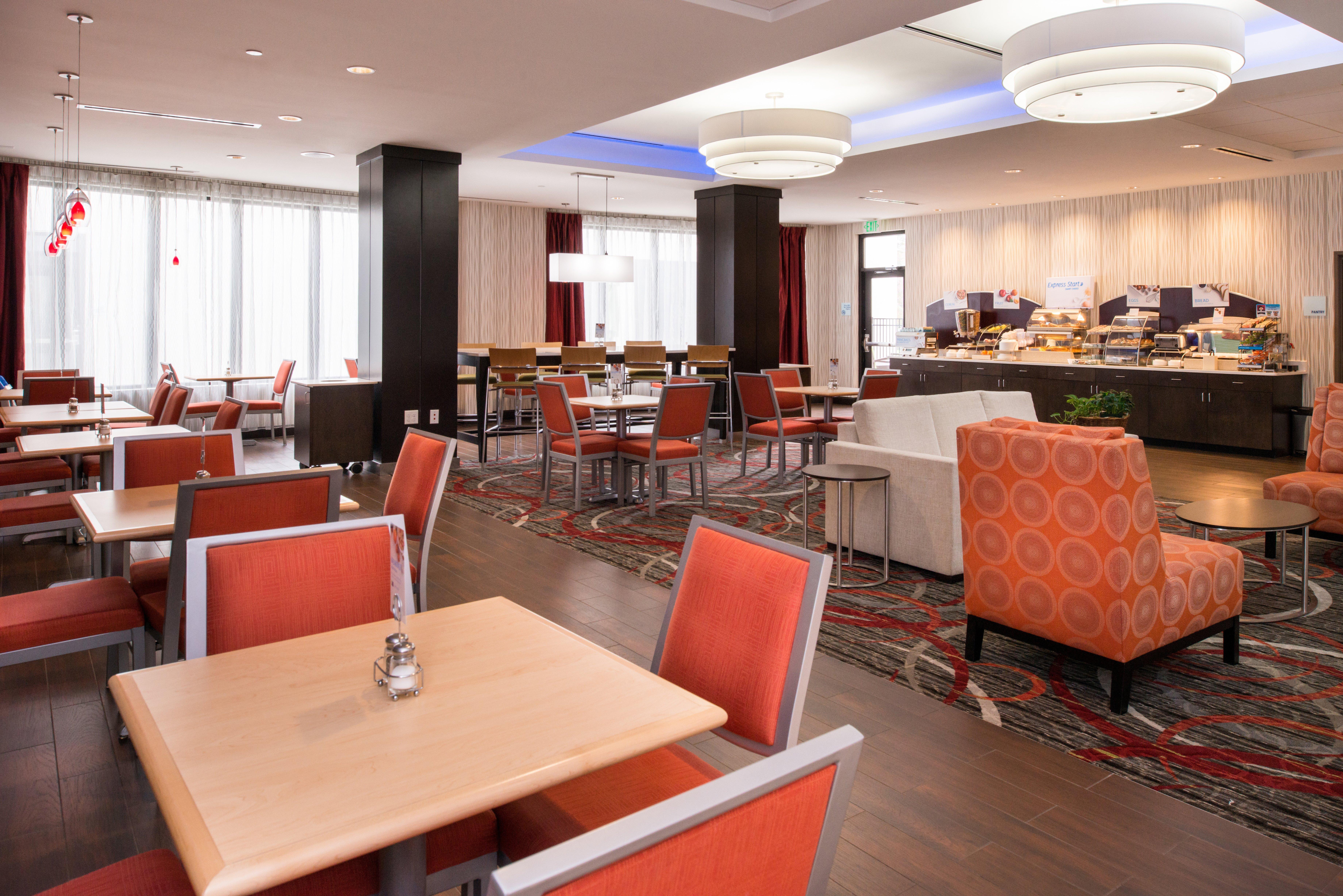 Holiday Inn Express & Suites Monroe By Ihg Buitenkant foto